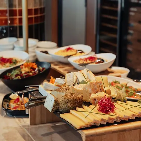 Voco Paris - Porte De By Ihg Hotel 4*