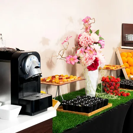 ホテル Voco Paris - Porte De