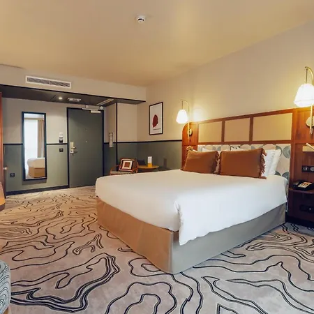 Voco Paris - Porte De By Ihg ホテル クリシー