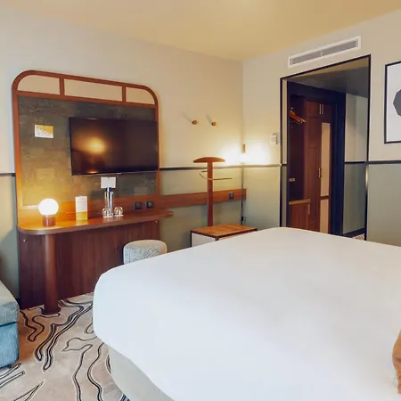 Voco Paris - Porte De By Ihg Clichy