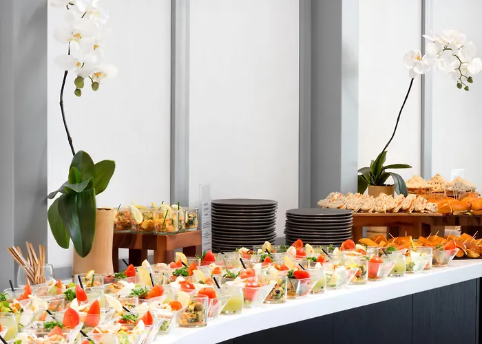 Voco Paris - Porte De Hotel 4*